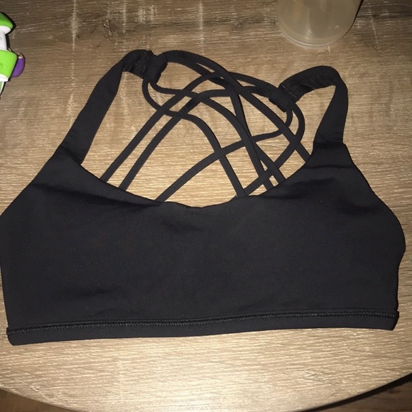 LULULEMON FREE TO BE WILD BRA 4 - Picture 1 of 1